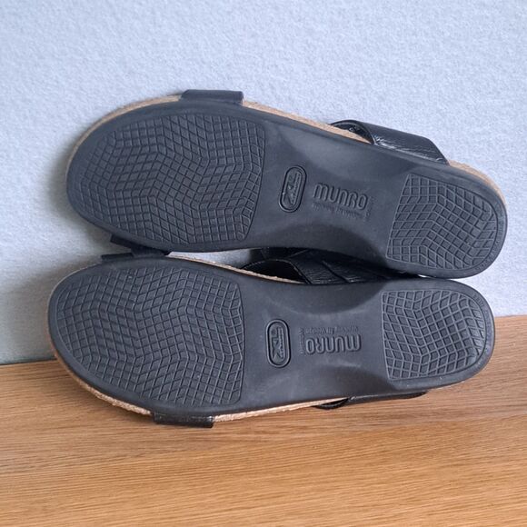 Munro Libra Women’s 8.5 Black Leather Strappy Slide Sandals Made in USA - Picture 8 of 10